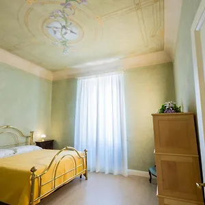 Apartamento Flat Volturno- Florentine Neighbourhood, Florencia